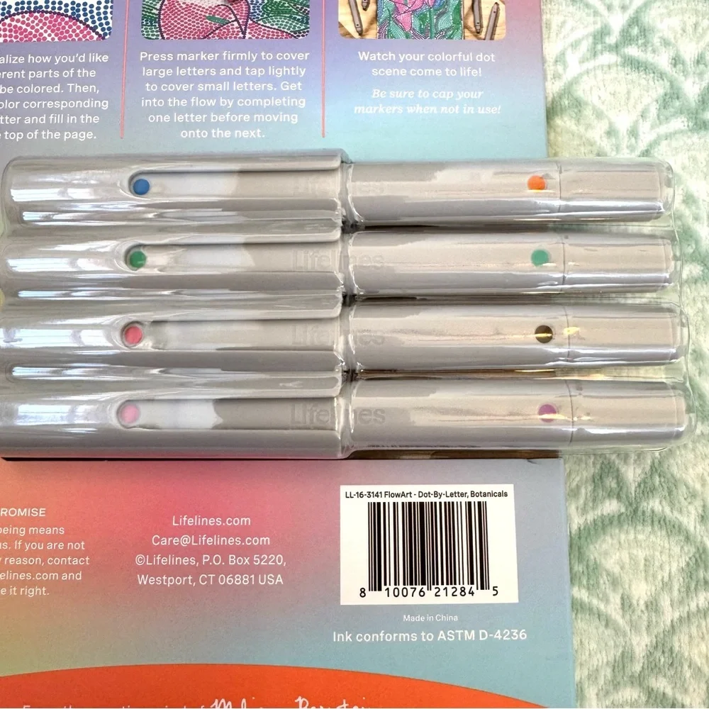 New Dot Art Kit. Includes Drawing Pad, Markers, and Instructions. FlowArt. - Picture 7 of 14